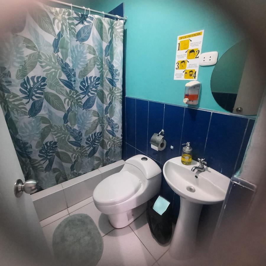 Hostal Brisa Marina Paracas Eksteriør billede