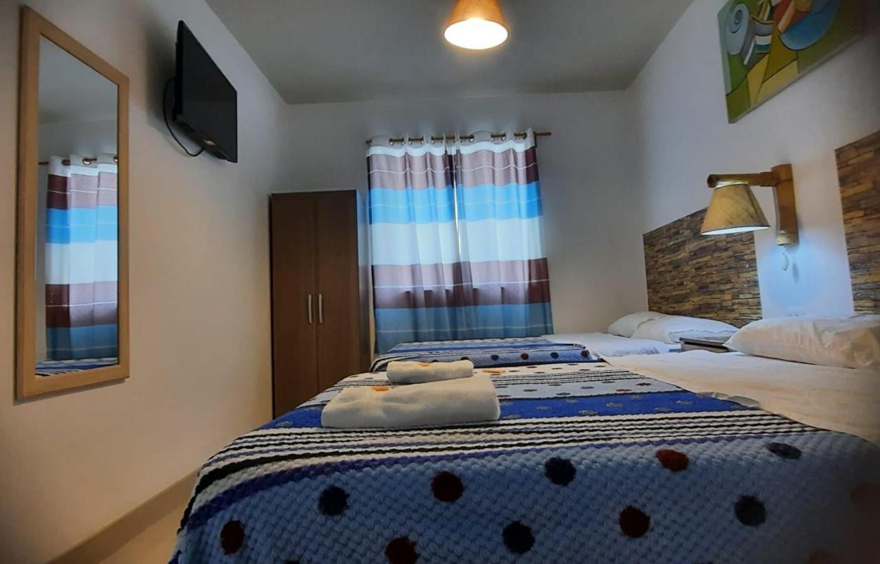 Hostal Brisa Marina Paracas Eksteriør billede