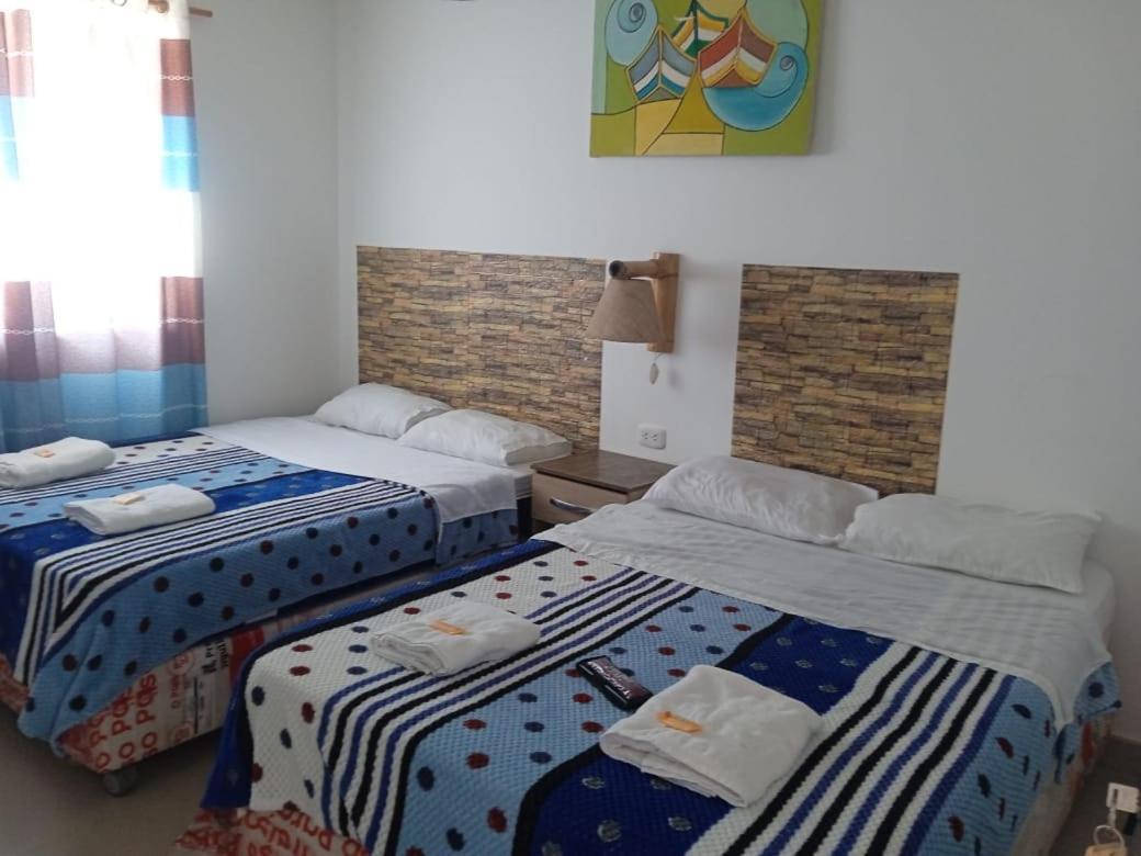 Hostal Brisa Marina Paracas Eksteriør billede