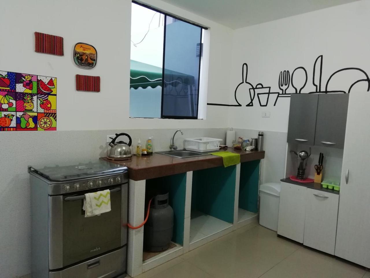 Hostal Brisa Marina Paracas Eksteriør billede